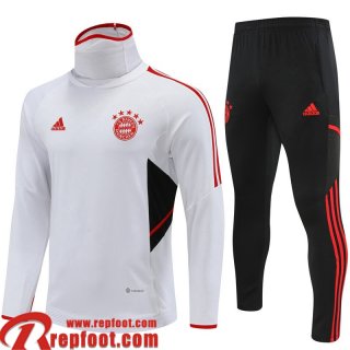 Survetement de Foot Bayern Munich Blanc Homme 22 23 TG505