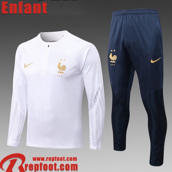 Survetement de Foot France Blanc Enfant 22 23 TK429