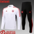 Survetement de Foot Bayern Munich Blanc Enfant 22 23 TK460