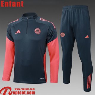 Bayern Munich Survetement de Foot Enfant 2025 2026 C923