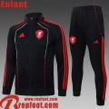 Liverpool KIT: Veste Foot Enfant 2025 2026 C1024 Liverpool KIT: Veste Foot Enfant 2025 2026 C1024