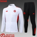 Bayern Munich KIT:Veste Foot Enfant 2025 2026 C786